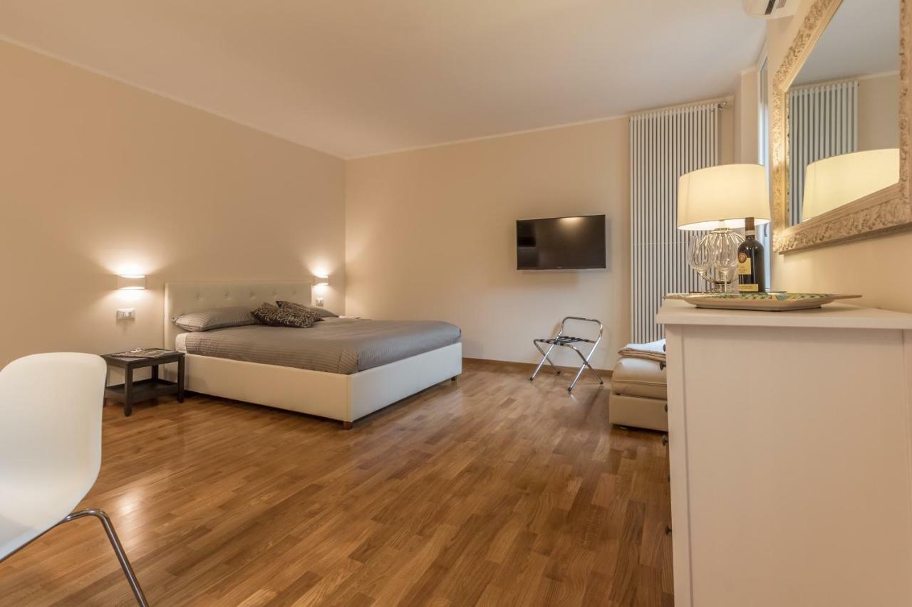 Ferienwohnung Realkasa Towers Flat Bologna Exterior foto